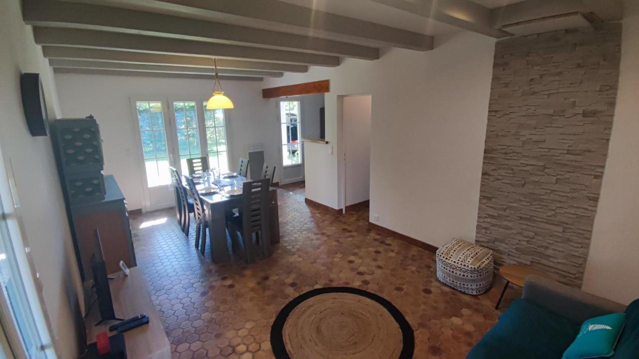 Holiday home Maison A 8 Min A Pied De La Avec Jardin Clos Et Ombrage Saint-Georges-d'Oleron